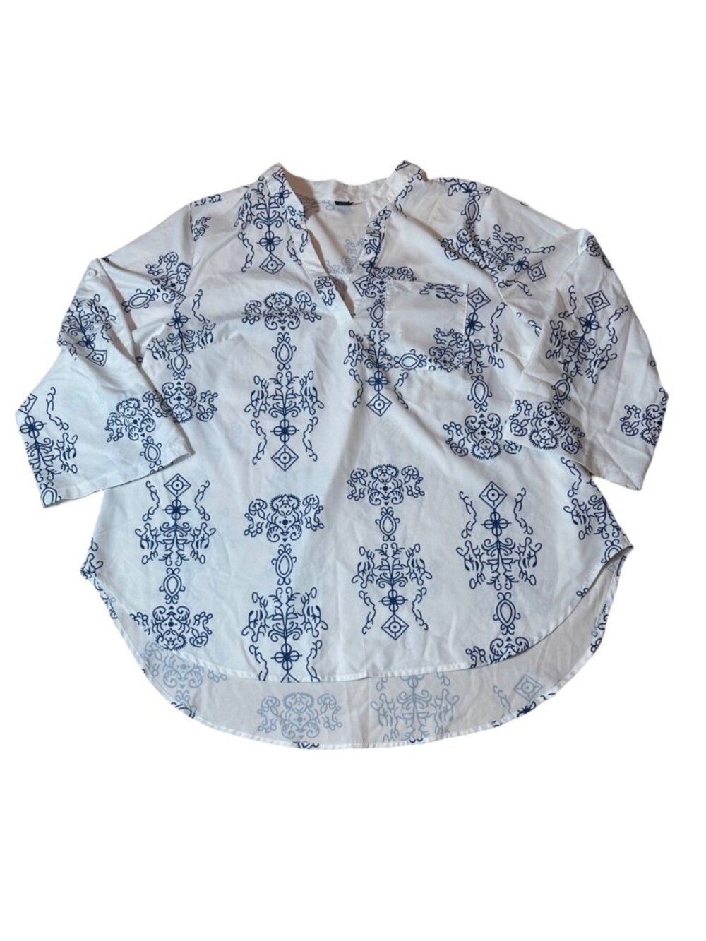 ✨ SHEIN White Navy Boho Ornamental Print V-Neck Blouse 1XL ✨
